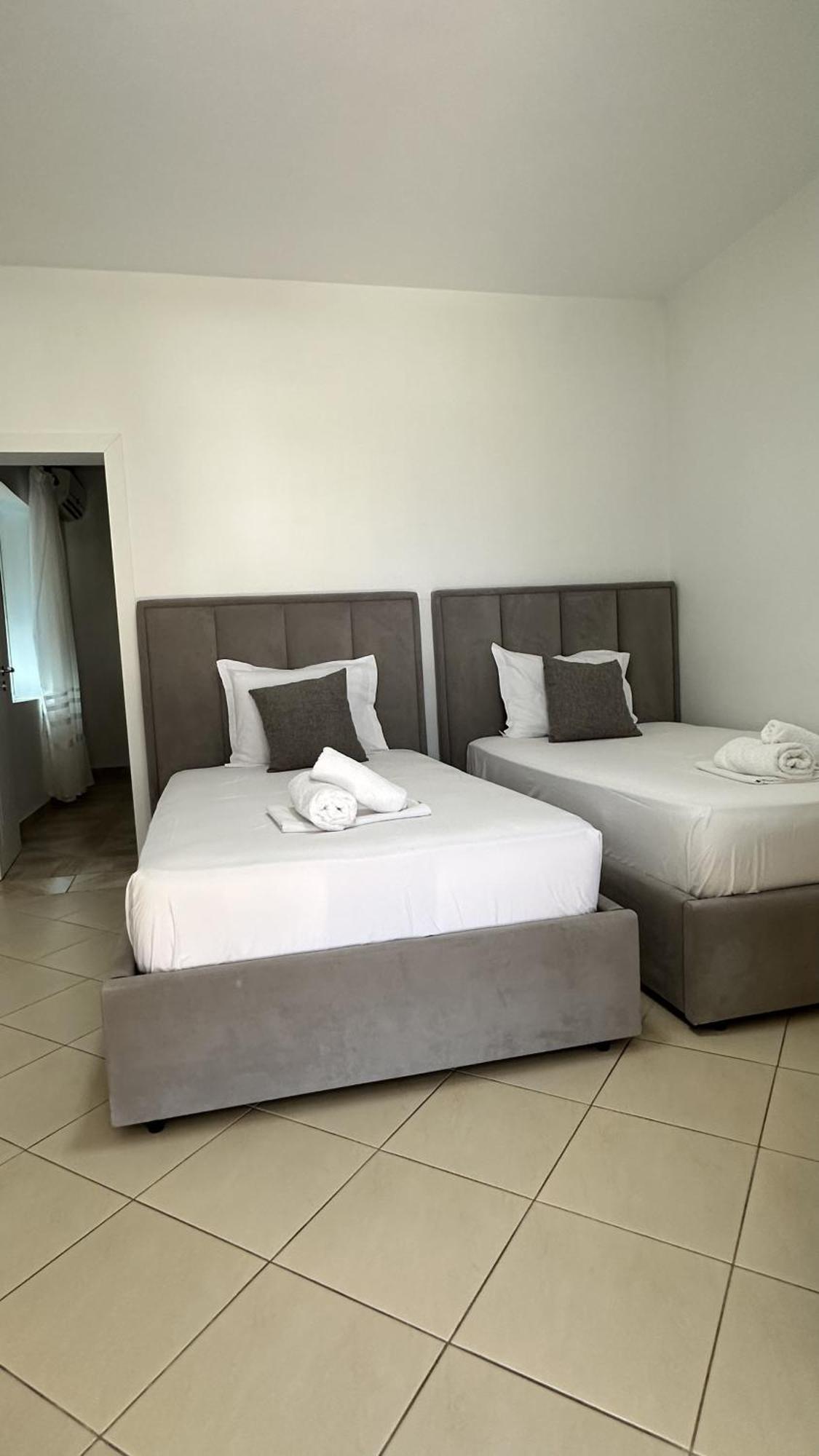 Ohanaa Apartament Саранда Екстер'єр фото